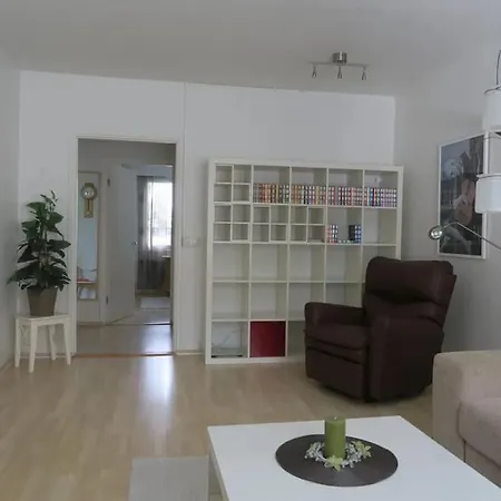 Satakieli - 2 Bedroom Incl Free Parking And Wifi Max 5 Person Appartement Harjavalta